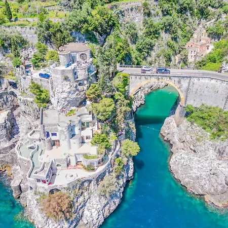 Amalfi House Marlidia *
